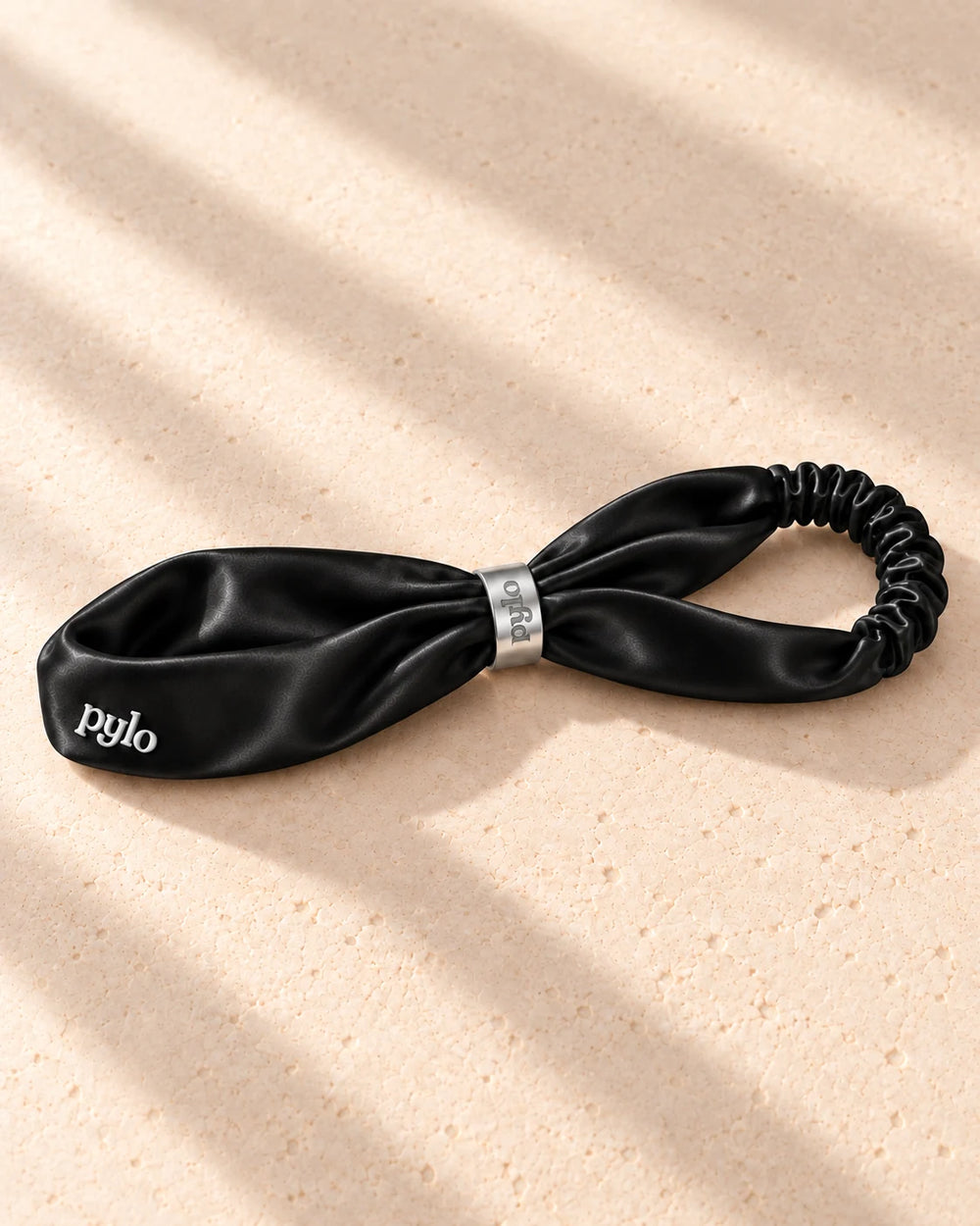PYLO Noir — ring
